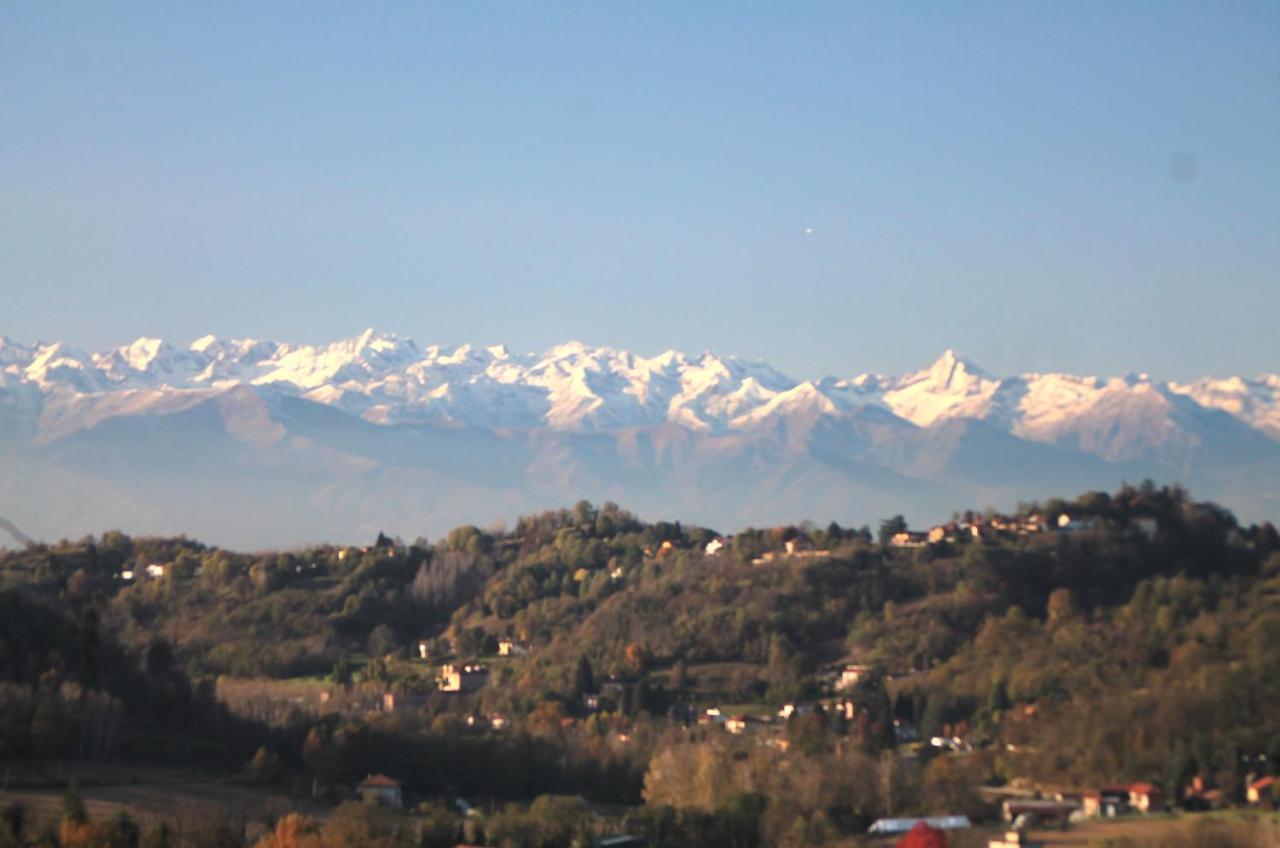 La Casa Di Neh Villa Rivalba Buitenkant foto